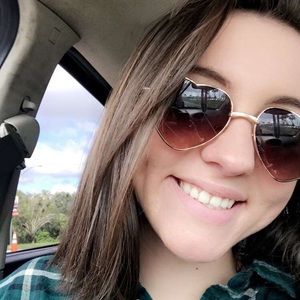 Meet your Posher, Brianna